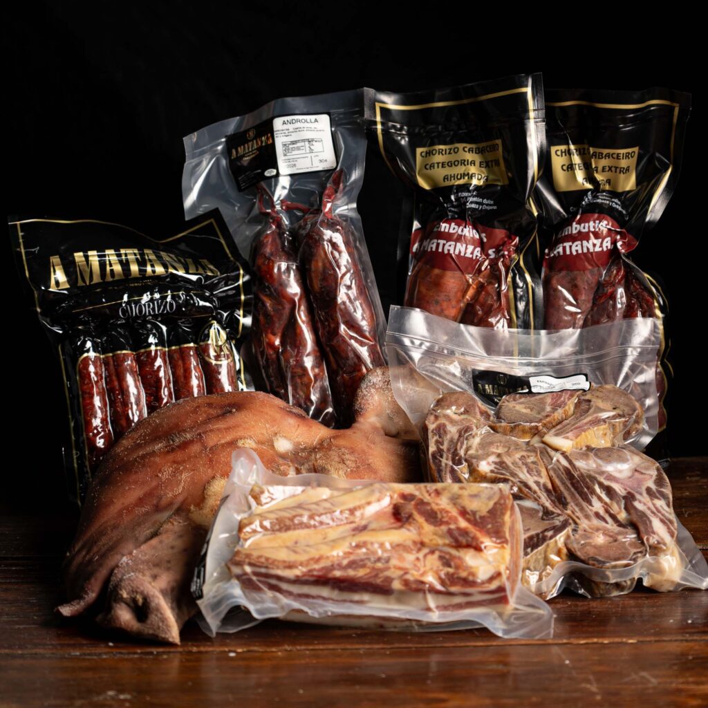 Lote para cocido gallego Ahumados natural con leña de roble de forma tradicional de Embutidos A Matanza